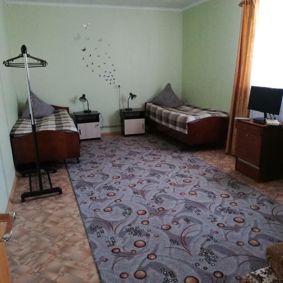 Belye Rozy Ξενοδοχείο Nyasvizh Εξωτερικό φωτογραφία